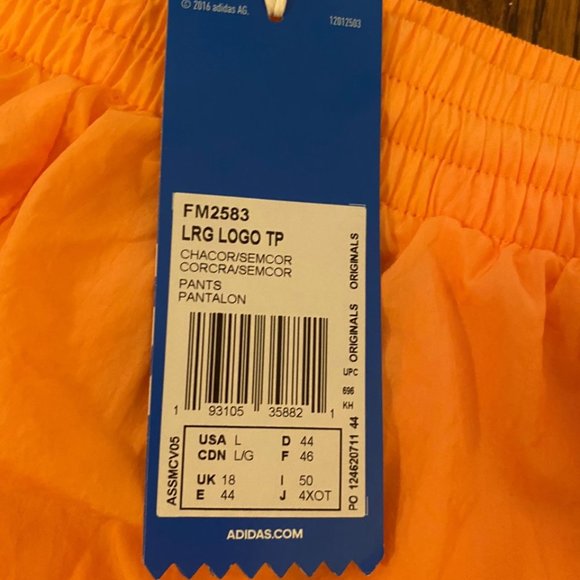 ADIDAS TRACK PANTS WITH SUPERSIZE TREFOIL STYLE - Picture 7 of 8